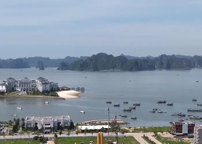 Apartment Biet Thu Nghi Duong Sun Grand City Feria Ha Long Bay *
